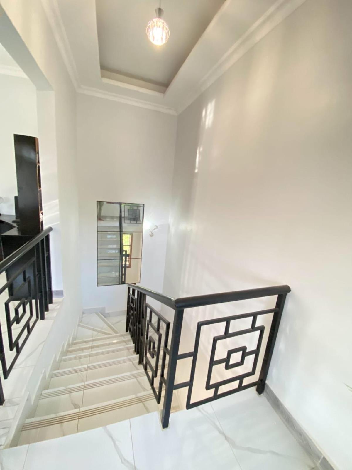 Halmahome Apartment *